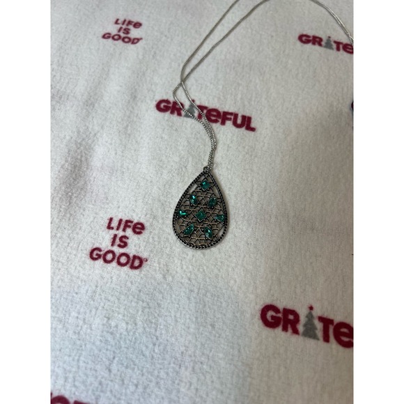 NWT Paparazzi Long Silver and Turquoise gems pendent necklace - Picture 4 of 4